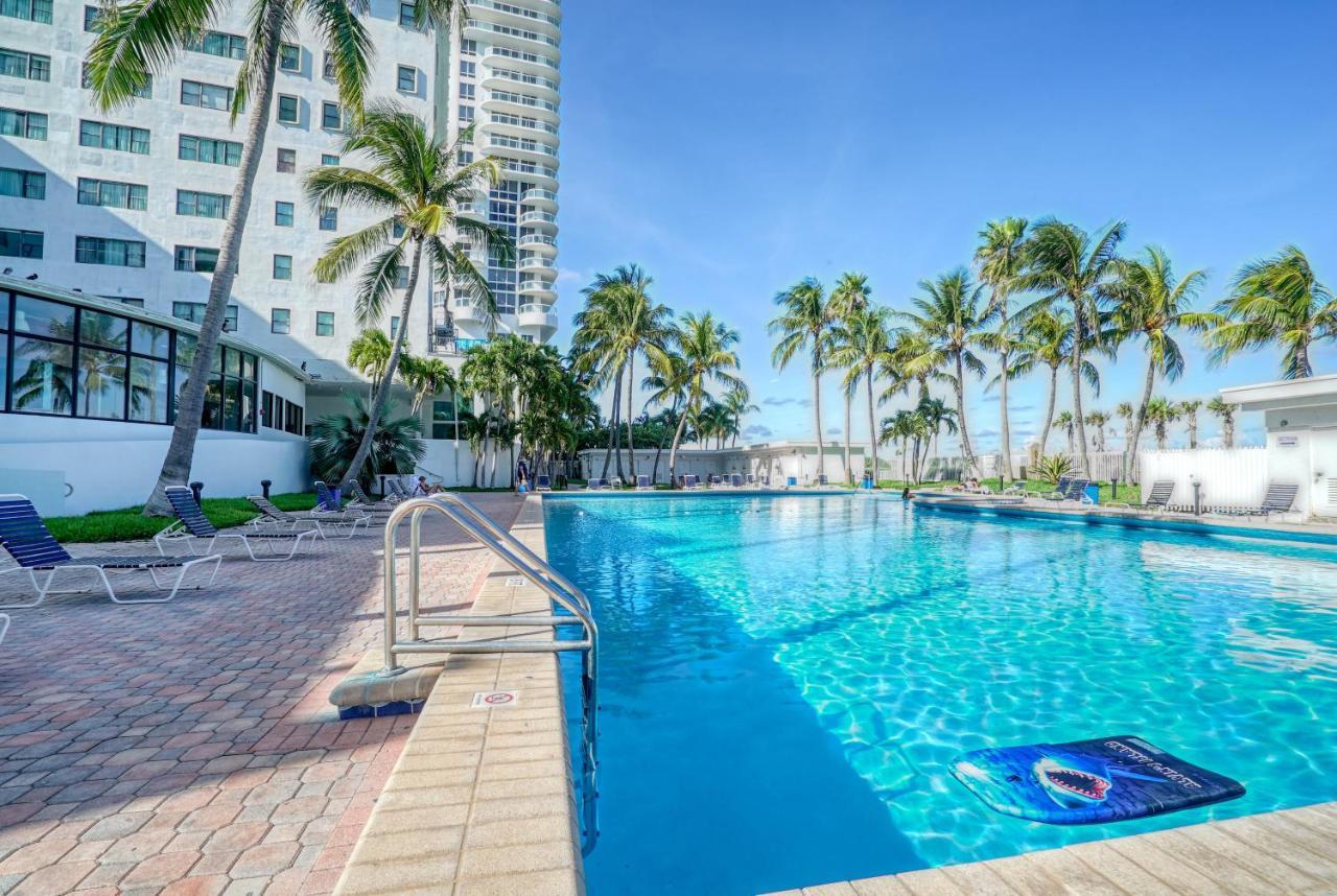 Deluxe Private Studios At The Casablanca Miami Dış mekan fotoğraf